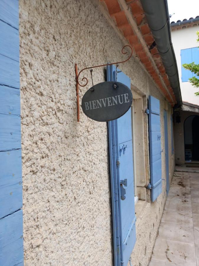 Le Petit Mas Des Alpilles En Provence Villa Saint-Étienne-du-Grès Exteriör bild