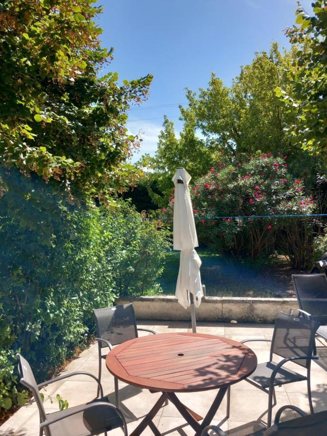 Le Petit Mas Des Alpilles En Provence Villa Saint-Étienne-du-Grès Exteriör bild