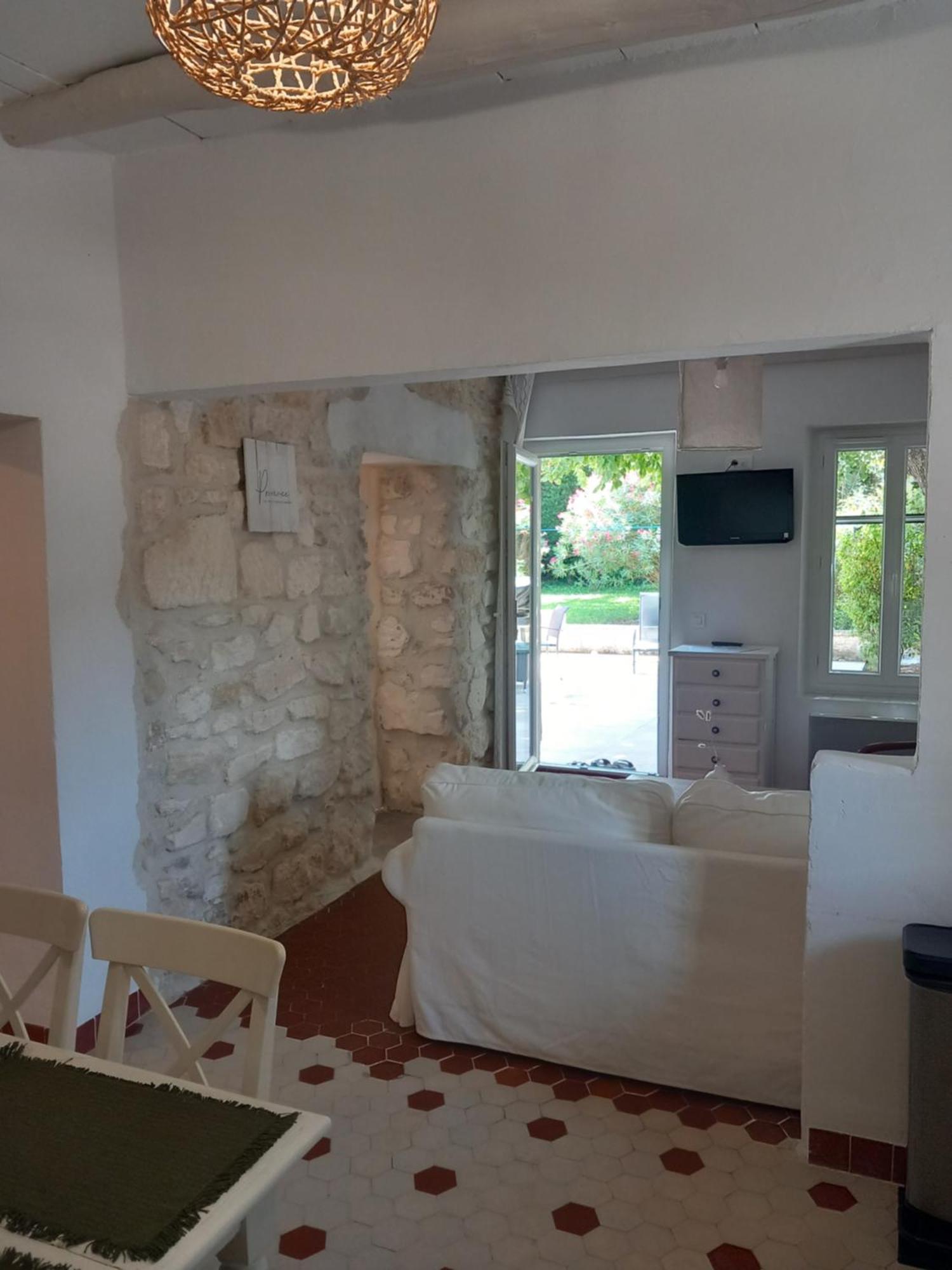 Le Petit Mas Des Alpilles En Provence Villa Saint-Étienne-du-Grès Exteriör bild